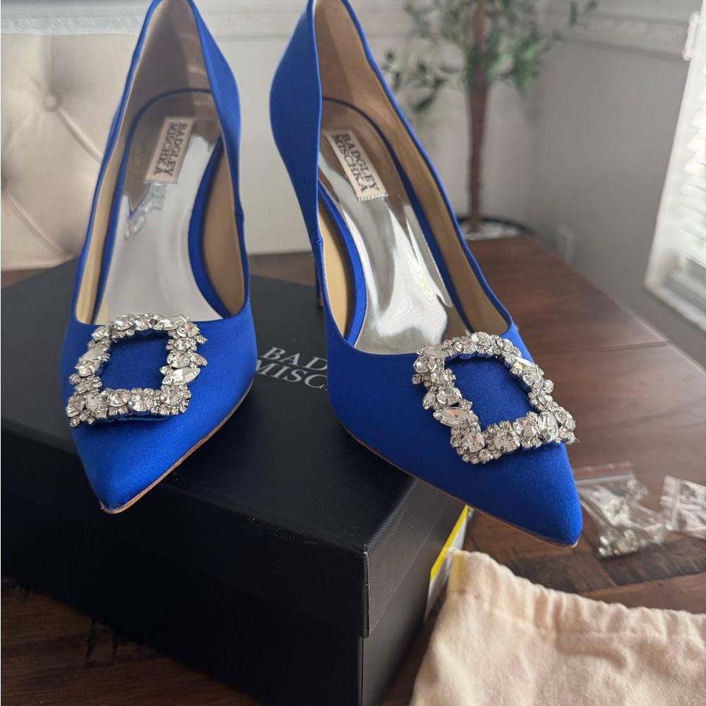 Badgley Mischka Blue Heels 9.5